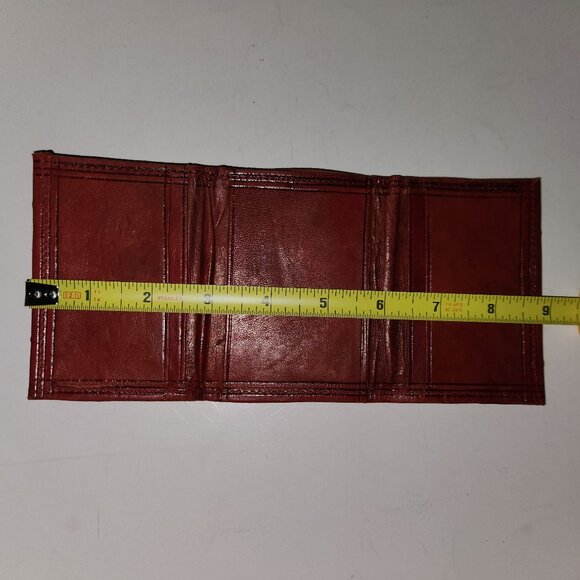 Vintage Leather Embossed Wallet *AS IS PLEASE READ* - Picture 8 of 9